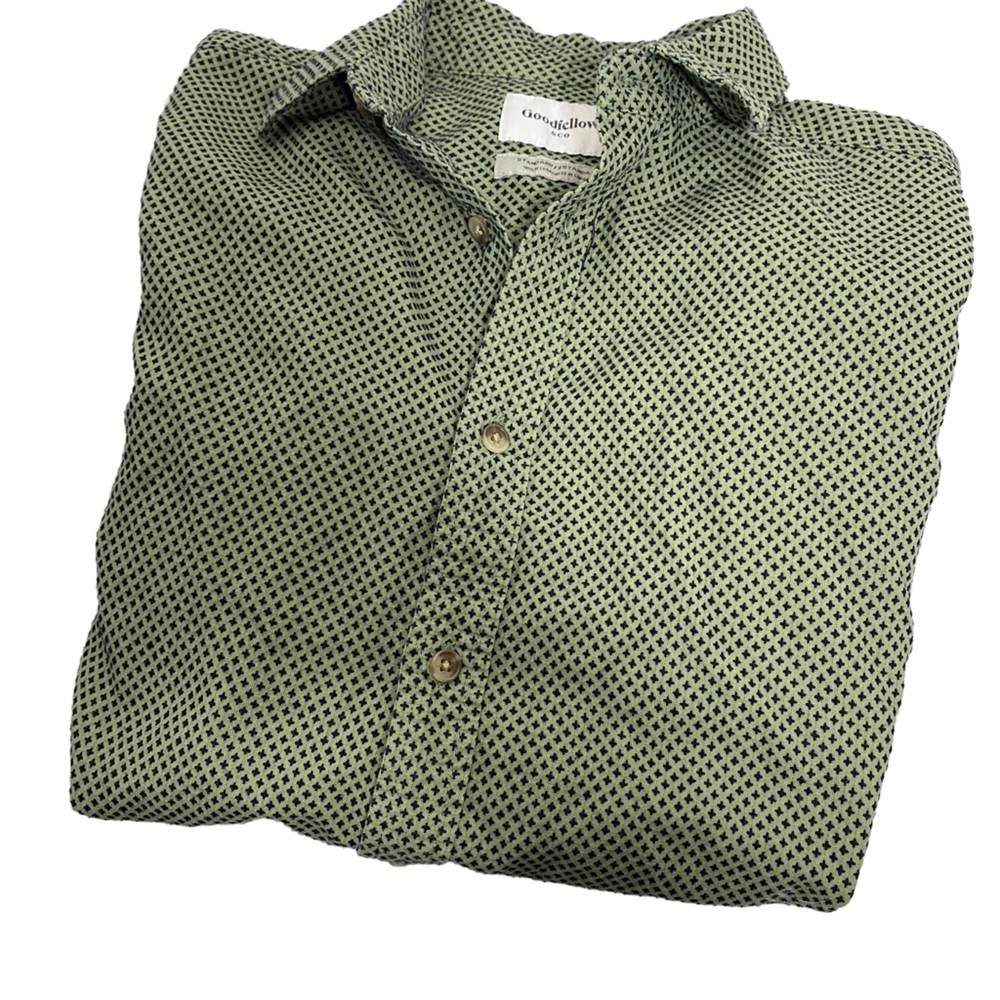 Standard Fit Goodfellow Shirt small